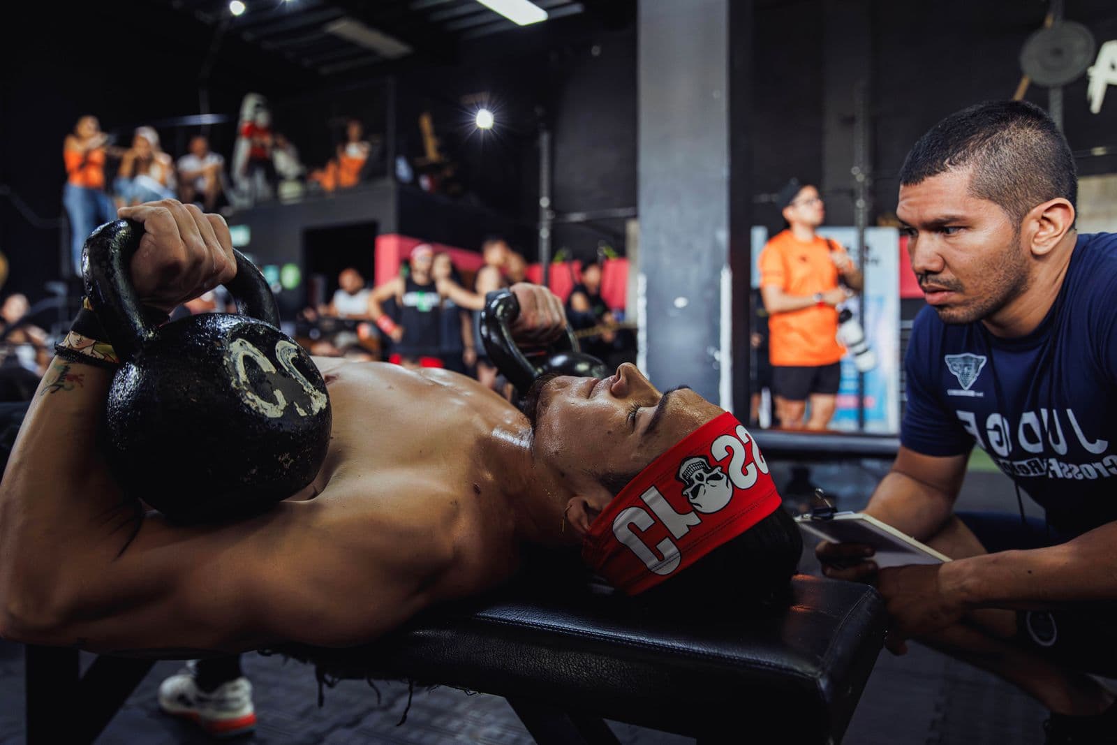 Kettlebell session with a trainer