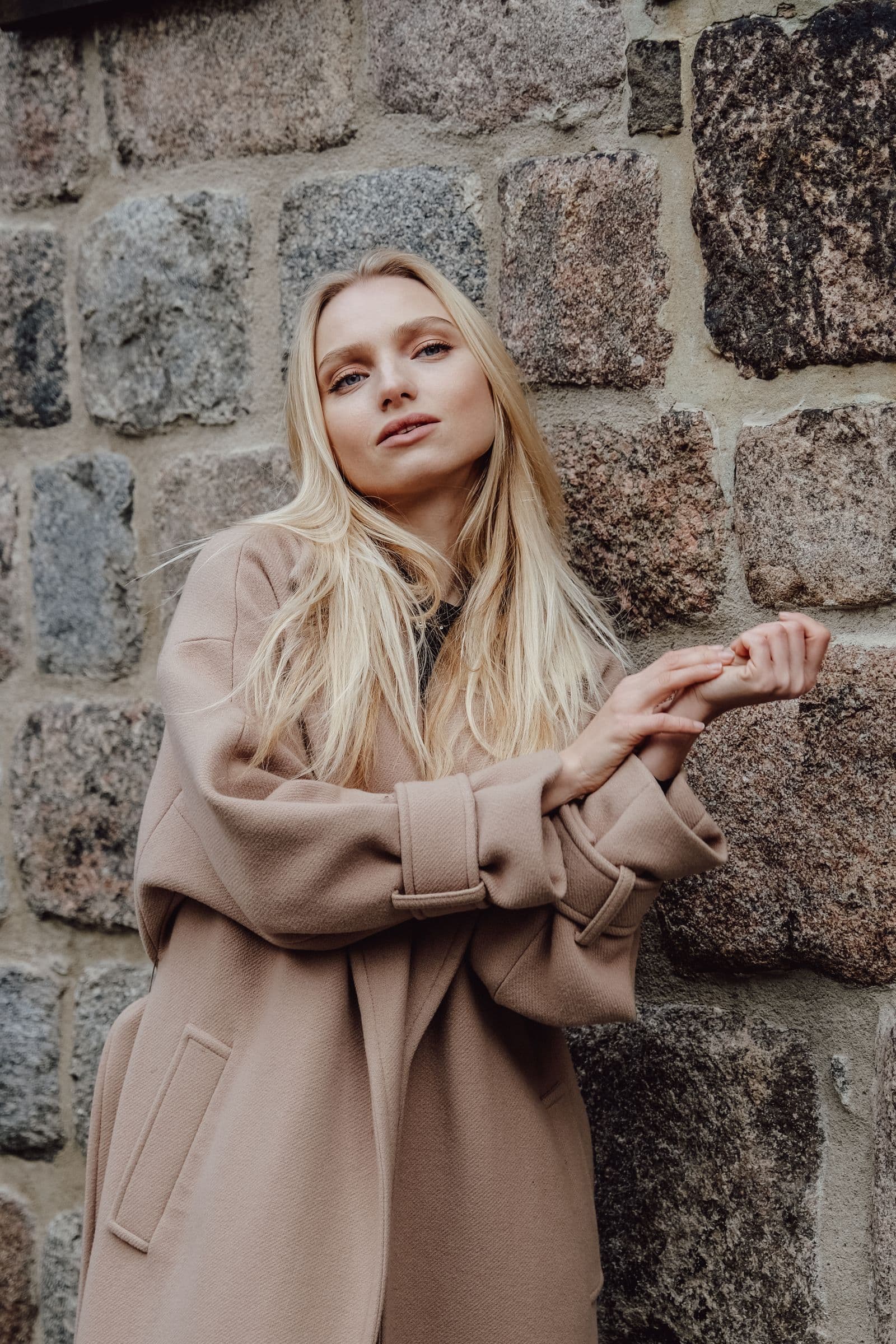 Oversized bone wool overcoat